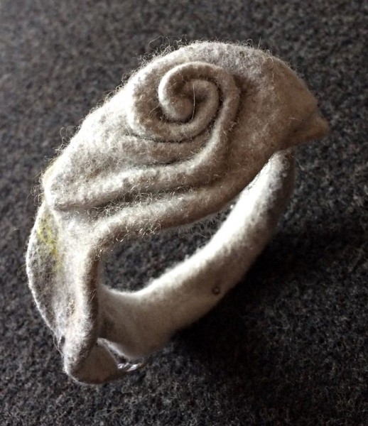 Schmucke St&uuml;cke aus feinstem Filz Beispiel 1