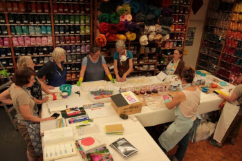 Hexenk&uuml;che -  F&auml;rben mit S&auml;urefarben Beispiel 1