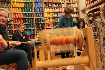 Einf&uuml;hrung - Handspindel und Spinnrad Beispiel 5