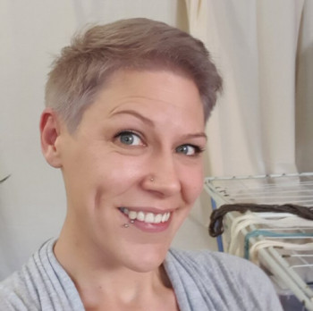 "Kammgarn vs. Streichgarn" K&auml;mmen, Kardieren, Spinnen im kurzen Auszug, Spinnen im langen Auszug Beispiel 1