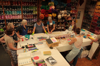 Hexenk&uuml;che - F&auml;rben mit S&auml;urefarben - Grundlagen und Faszination Beispiel 1