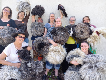 Sitzfelle aus Rohwolle Beispiel 4